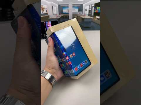 Honor V Purse Hands-On | First Look at Stylish Foldable Flagship #shorts